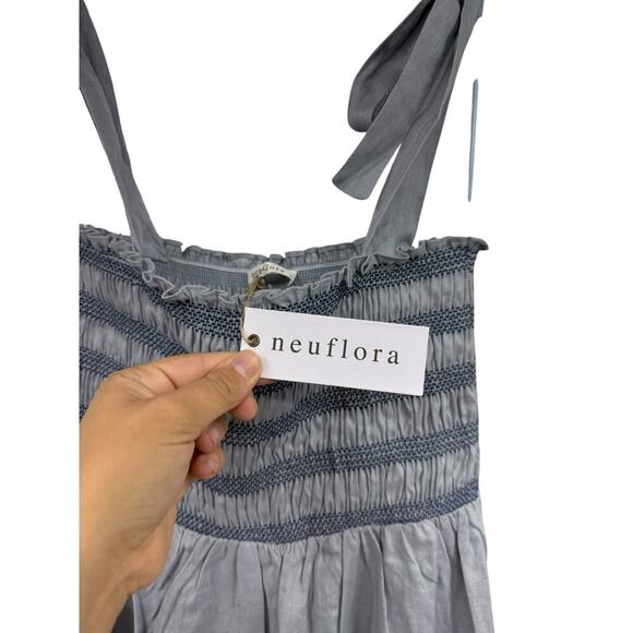 Neuflora Midi Dress - Picture 7 of 9